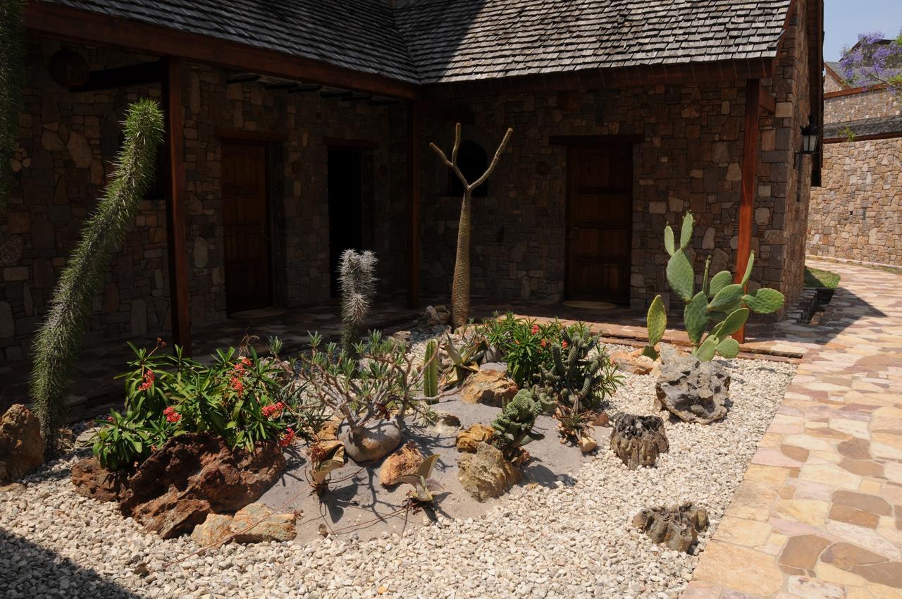 Le Jardin Du Roy Hotel Ranohira Luaran gambar