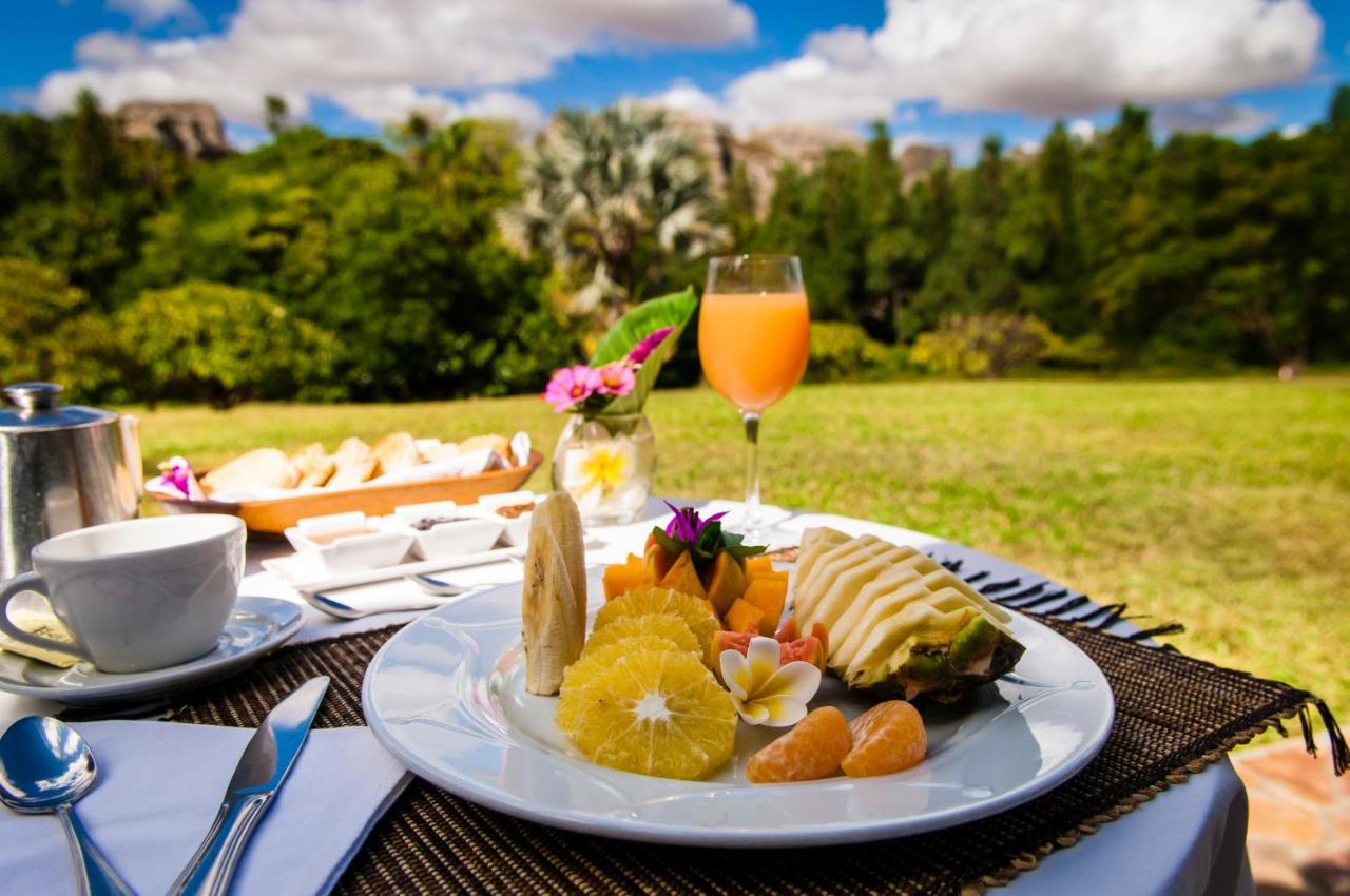 Le Jardin Du Roy Hotel Ranohira Luaran gambar